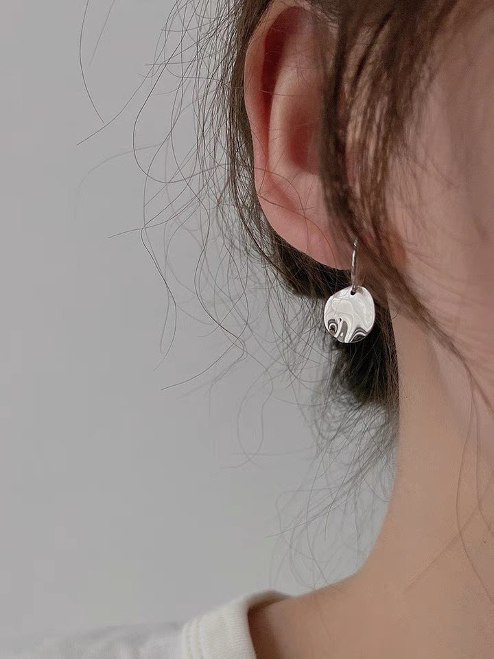 Diseño minoritario europeo y americano anillo de oído redondo femenino