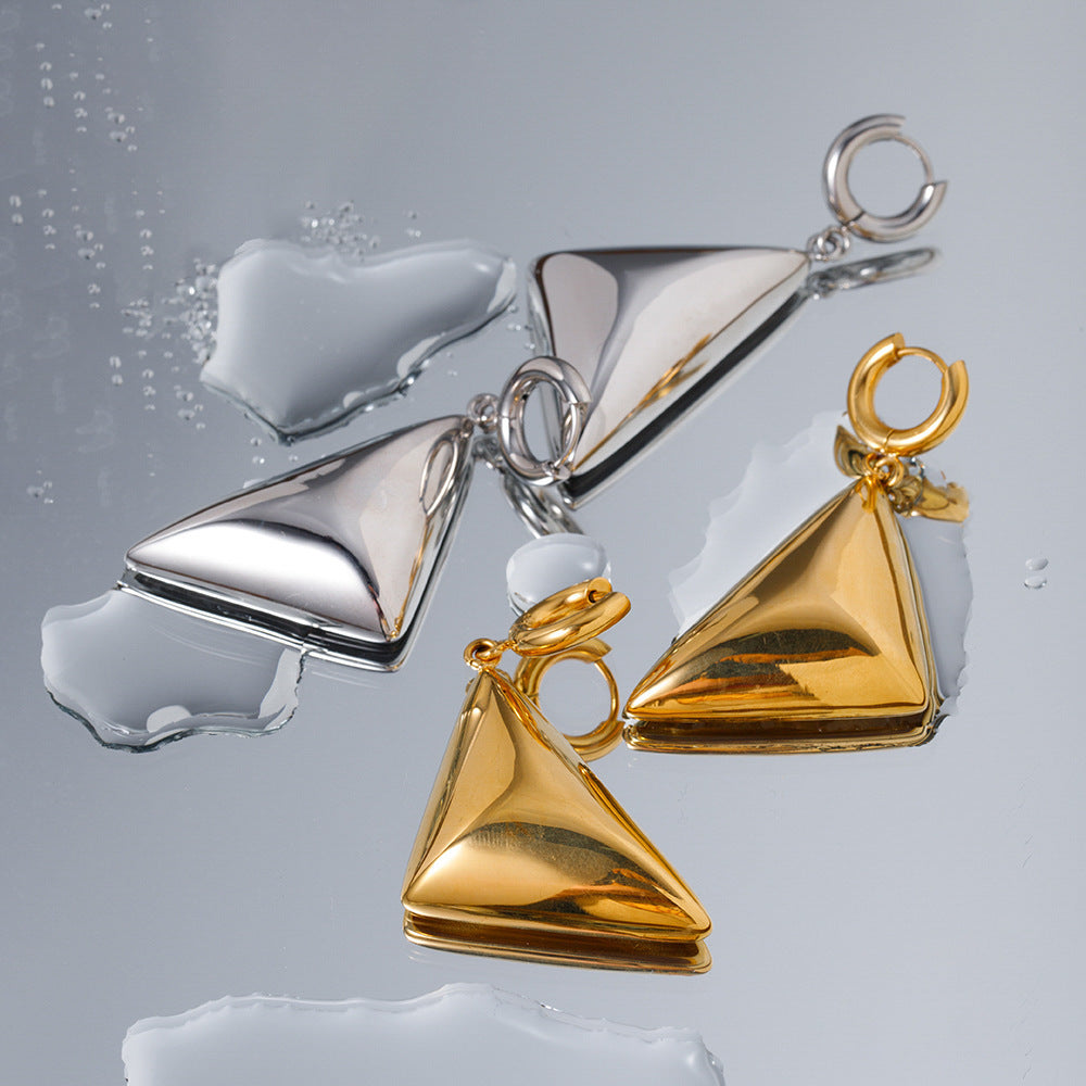 Leichte Luxus raffinierte personalisierte 18K Gold Edelstahldreieck Anhänger Ohrringe