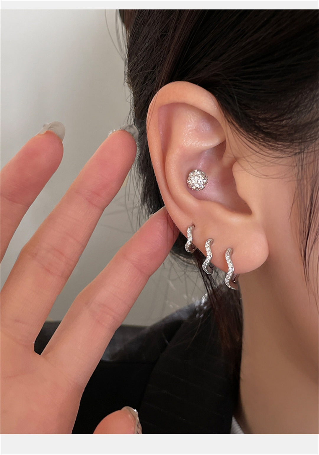 Women's Exquisite Fashion High Sense Irregular Ear Ring