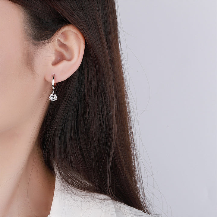 S925 Sterling Silver Earrings Trí-Claw Moissanite