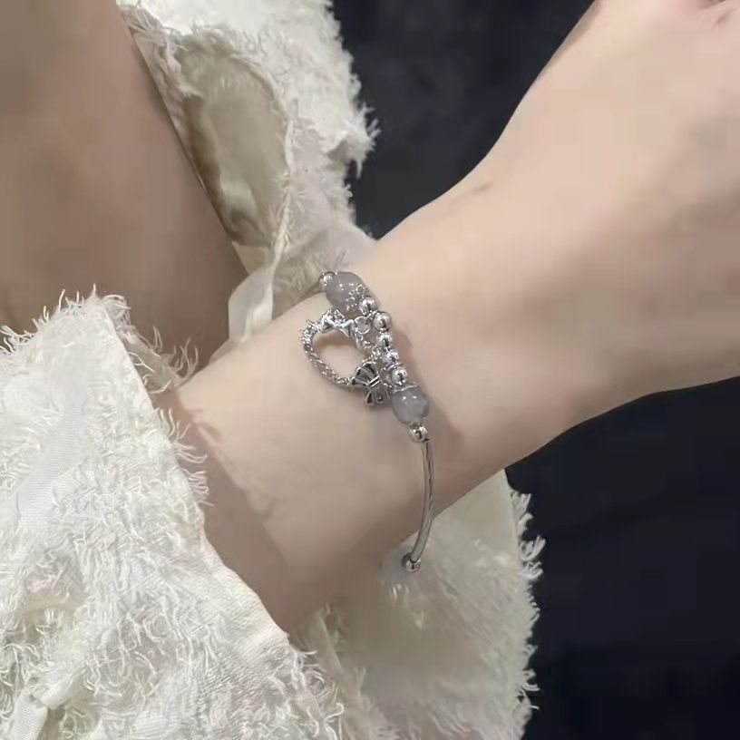 Vrouwelijk Mori -stijlontwerp Eenvoudig elegante armband Student Leuk Wit