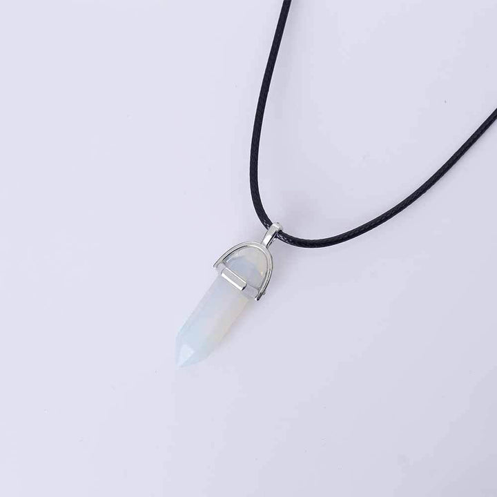 Schmuck Alien Spreng Halskette Hex Anhänger Halskette Zwei spitze Naturstein Halskette Koreanische Version der Quelle