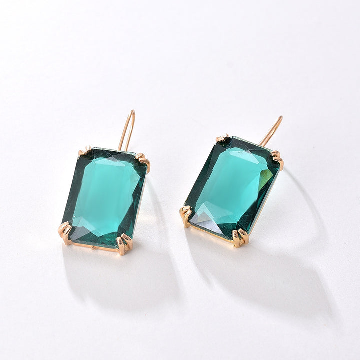 Color rhinestone square earrings with diamonds