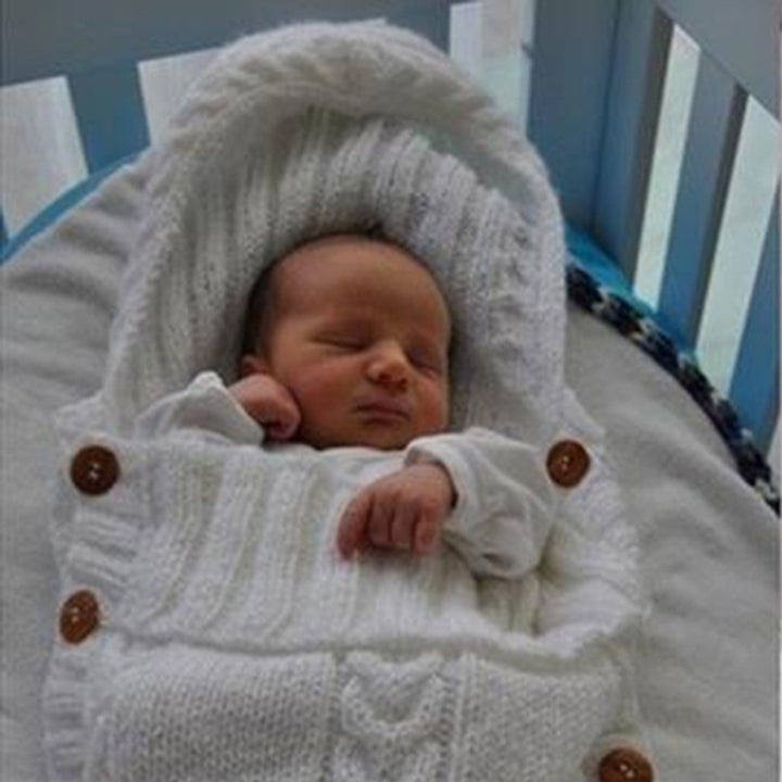 Sacul de dormit tricotat pentru bebeluși