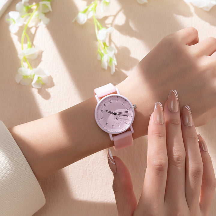 Montre à quartz pour femmes en silicone numérique