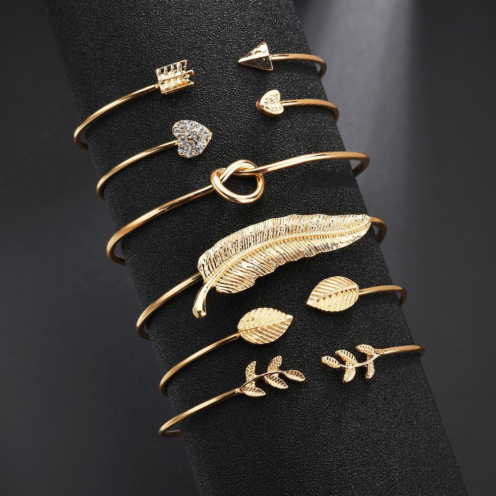 Ensemble de 6 pièces de bracelets de cœur de pêche à feuilles populaires européennes et américaines