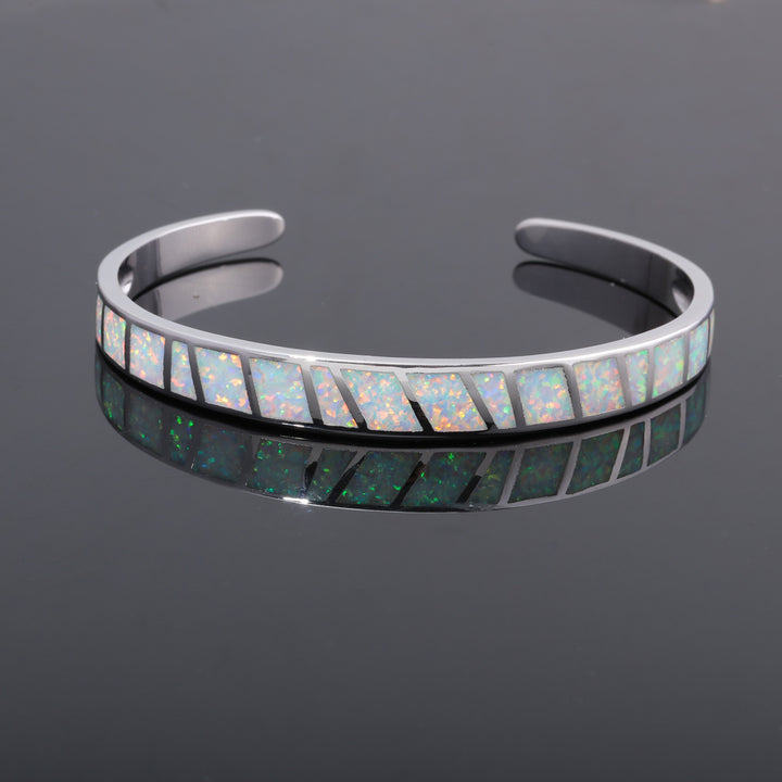 Cinily White & Blue Fire Opal Stone Open armbanden zilver