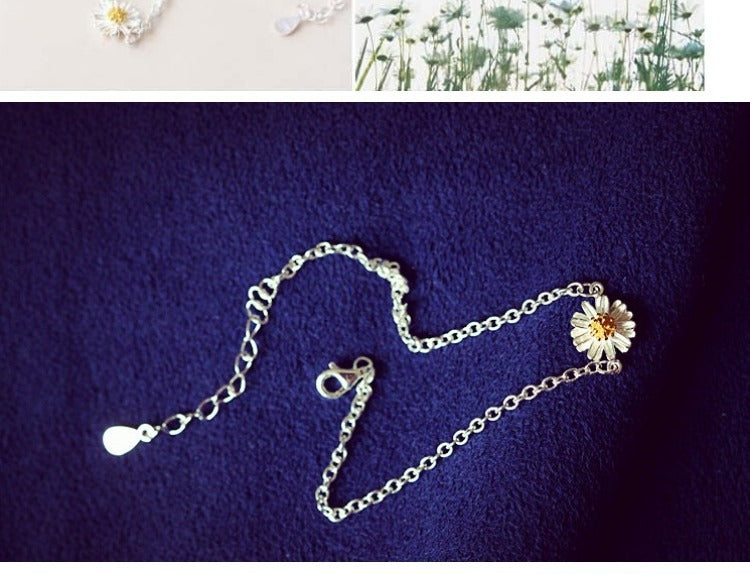 Imitation Silver Bracelet Classic Chrysanthemum and Daisy Bracelet