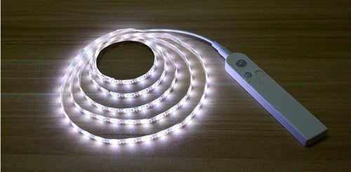 Mozgásérzékelő LED -es lámpák a konyhához LED a szekrény lámpa alatt