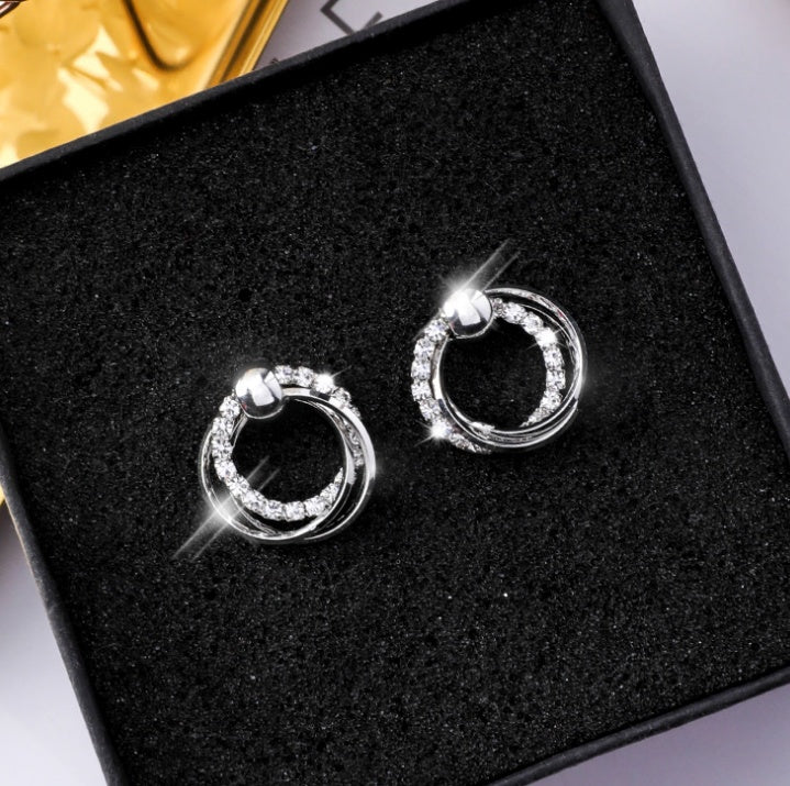 Korean Version Of The Temperament Simple Wild Drill Earrings Personalized Diamond Hollow Ring Earrings With The Necklace