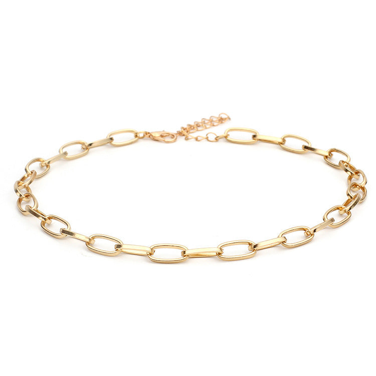 Simple metal buckle clavicle chain