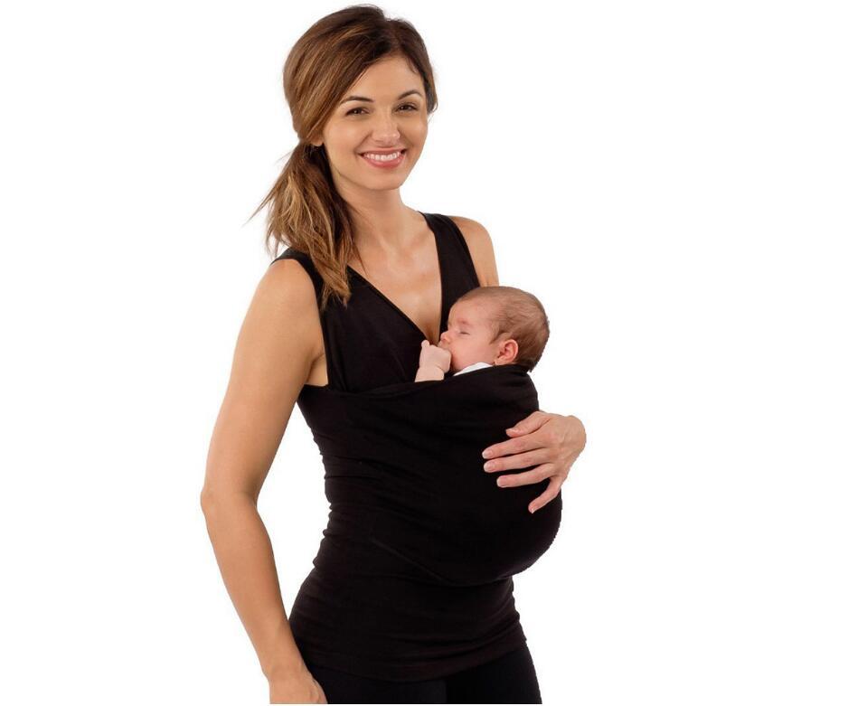 Pano de camiseta de bebê portadora de mãe