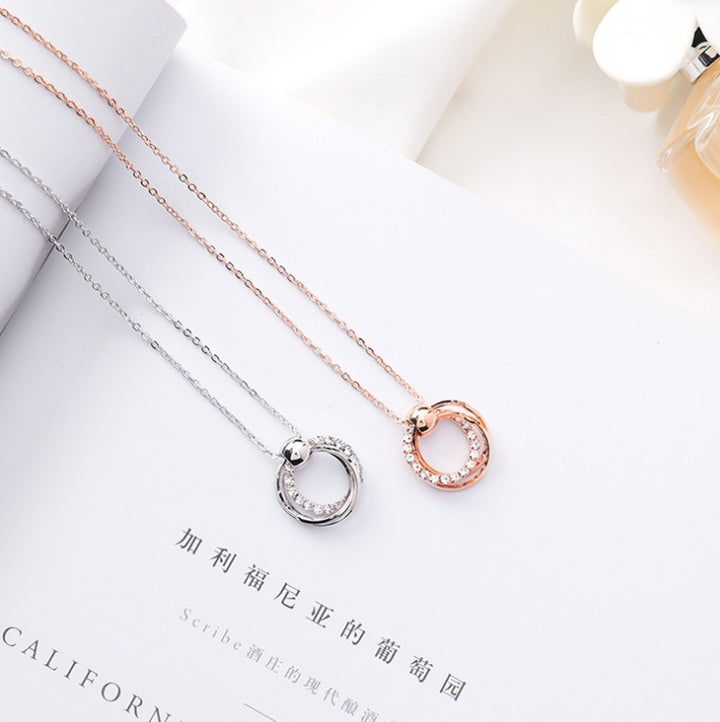 Koreaanse versie van de temperament eenvoudige wilde booroorbellen gepersonaliseerde diamant holle ring oorbellen met de ketting