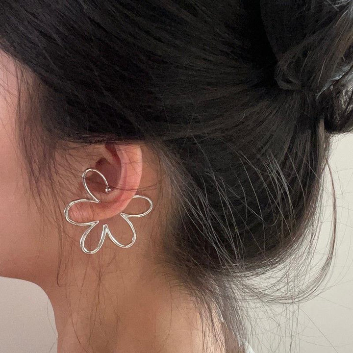 INS-stijl Non-Piercing Ear Clip Mona Flower Temperament