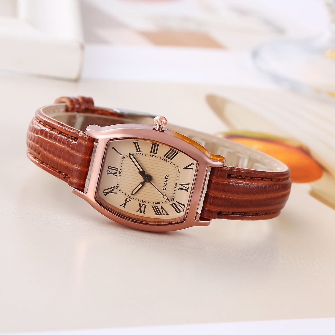 Fashion Classic Quartz Watch Women