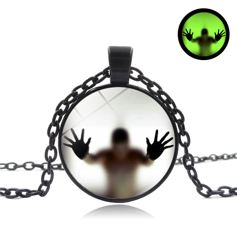 Rund lysande halsband Halloween Personlighet CLAVICLE Pendant Vintage Sweater Chain Fashion Jewelry Accessories