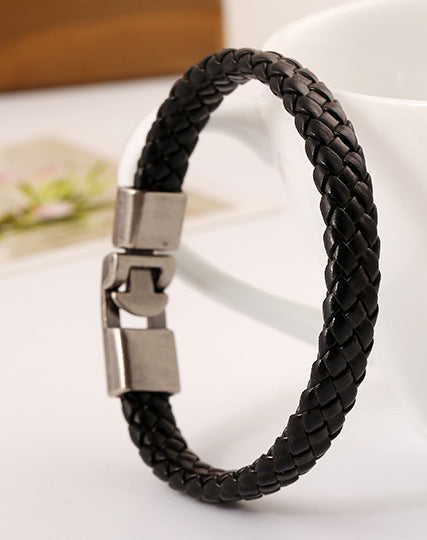 Simple Woven Leather Fashion Bracelet