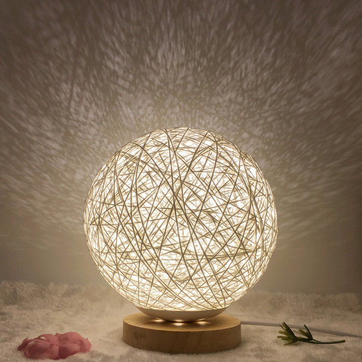 Amazon Hot Selling Linen Linen Lampa de masă roman și unic LED inteligent USB7 Color RGB16 Color Color Control Rattan Ball Lampa