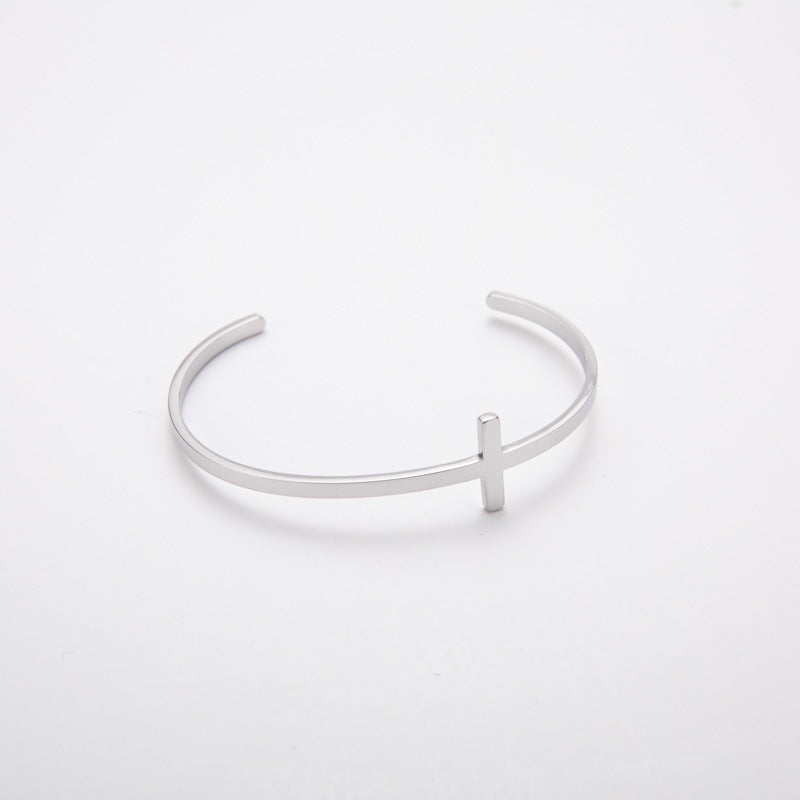 Trendy roestvrij staal titanium staal C-vormige kruisarmband Europese en Amerikaanse eenvoudige ins-stijl verstelbare armband