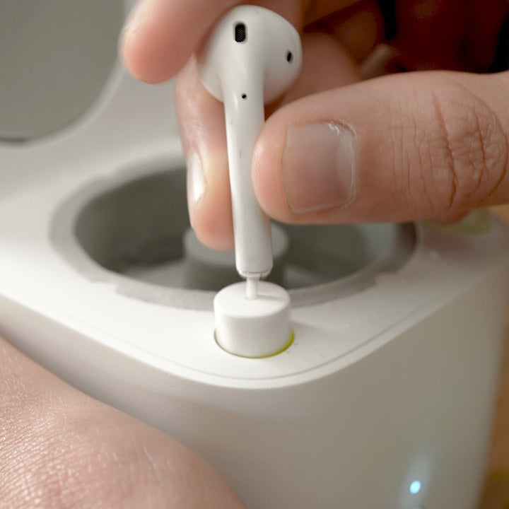 Многофункционален слушалки за почистване на слушалки Cardlax Airpods Authomatic Cleanting Tool за Airpods