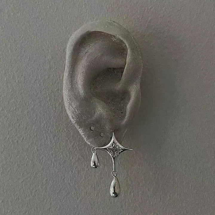 Boucles d'oreilles de goujon en soirée d'aiguille à aiguille argentée