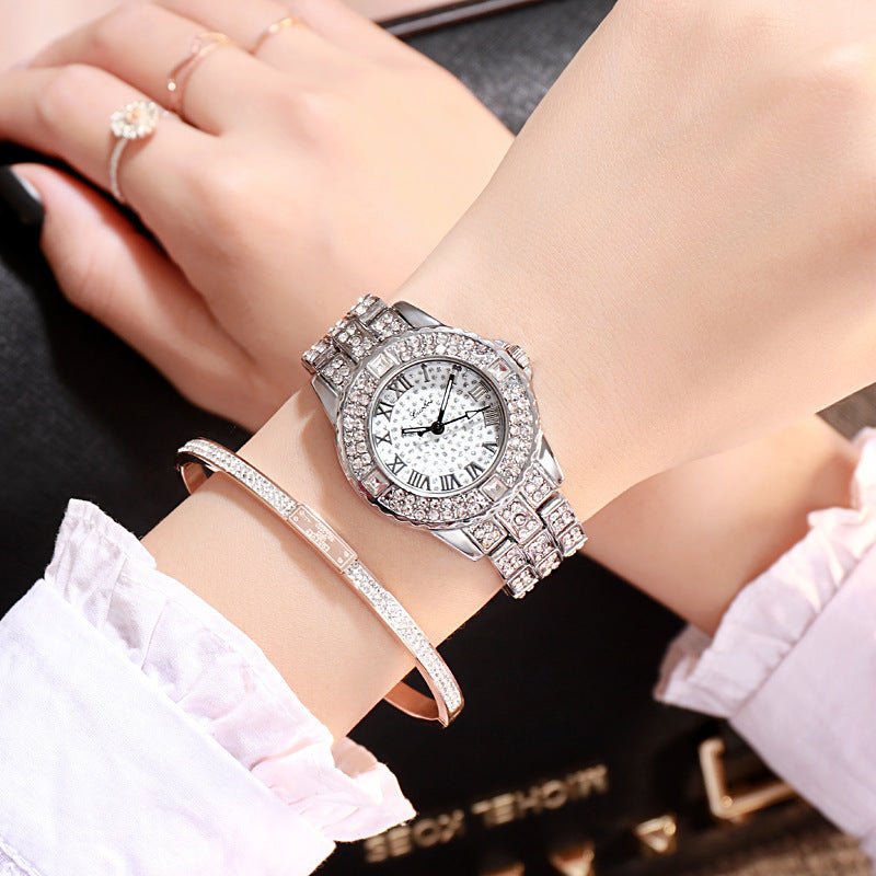 Kvinnors mode Simple Rhinestone Alloy Quartz Watch