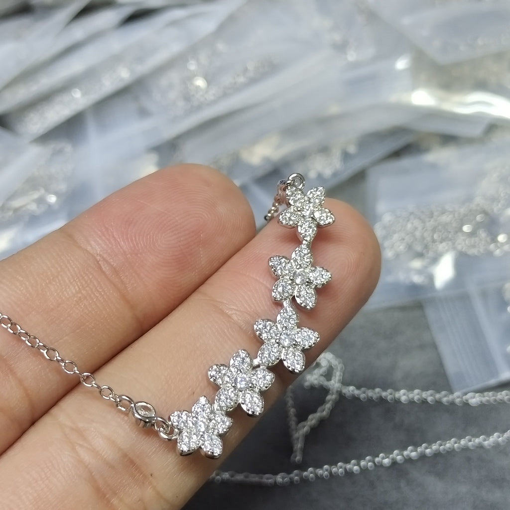 Plum Blossom liten svinekjøtt magesirkon Full diamant kvinnelig enkel grasiøs clavicle chain