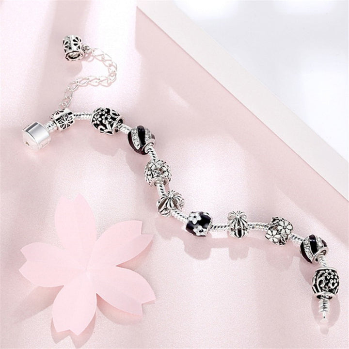 Daisy flower vintage bracelet