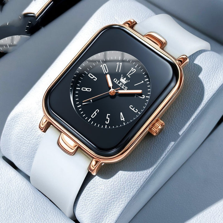 Eenvoudige trendy siliconenband kwarts horloge voor vrouwen