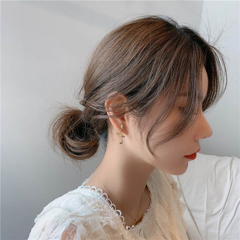 Tempérament des femmes boucles d'oreilles de papillon coréen pour femmes avec diamants