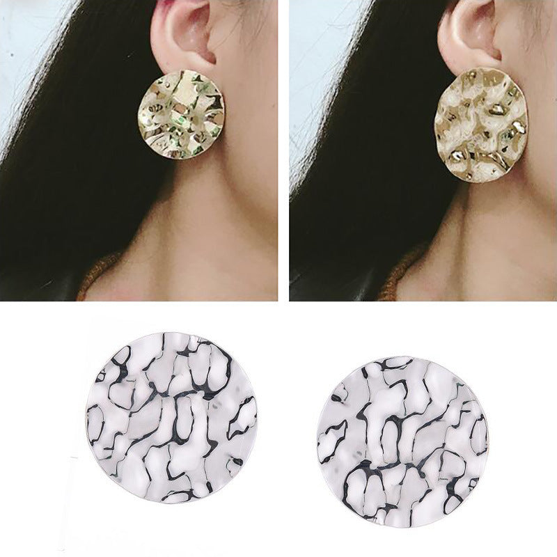 Exaggerated Personality Curved Earrings