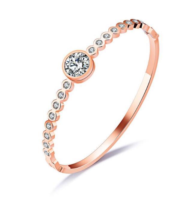 Bracelet de charmes simples pour femme couleur or rose avec aaa bracelets coupés de zircon cubique fashion bijoutr
