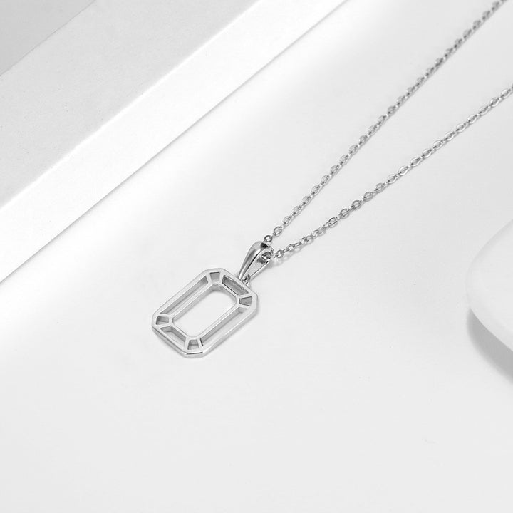 Collier pour femmes géométriques simples de la mode