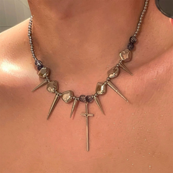 Collier de rivet croisé chaîne de clavicules irrégulières