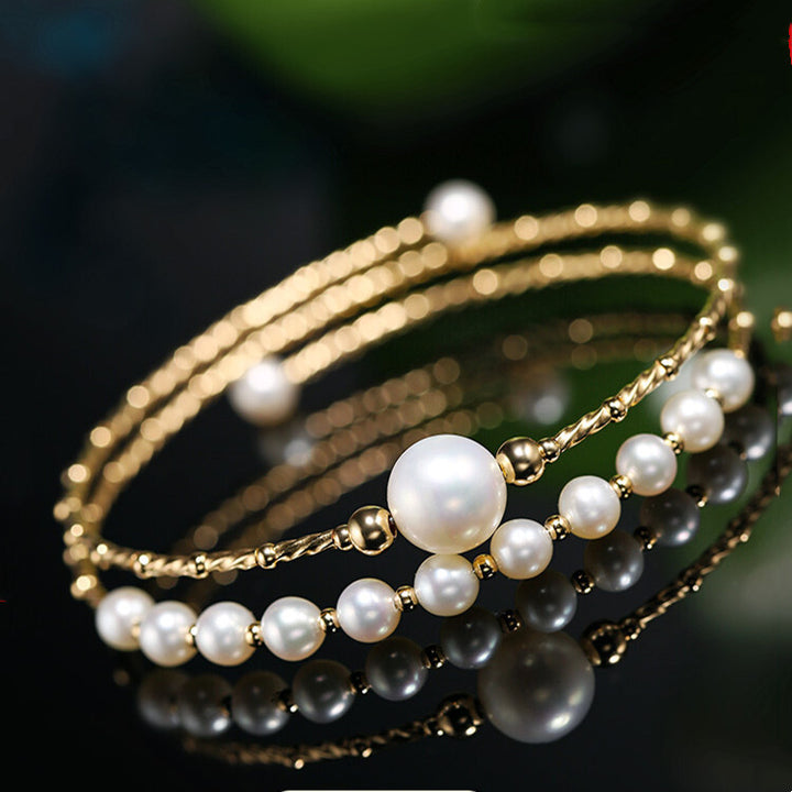 Bracelet élastique multicouche multicouche de perles de perles en eau douce légère des femmes