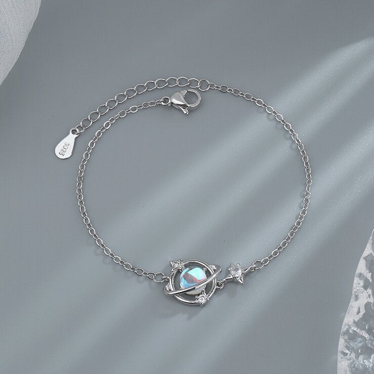 Universe Surrounding Planet Bracelet Simple Moonstone