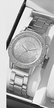 Dames met drie ogen quartz diamant-ingebedde horloge