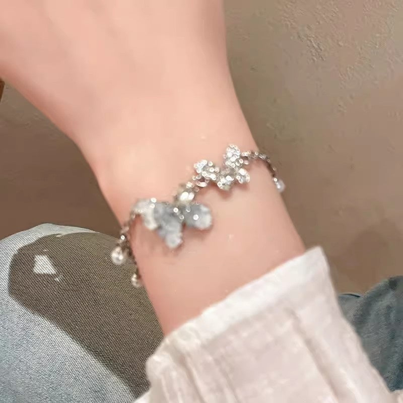 Pulsera de mariposa de grava azul de gradiente casual femenina