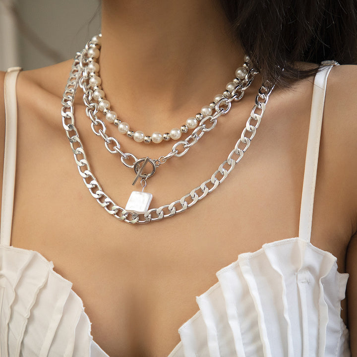 European And American Cross-border Fashion Pearl OT Buckle Alloy Necklace
