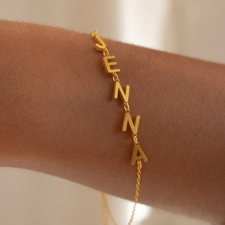 DIY -versaler ordnat armband