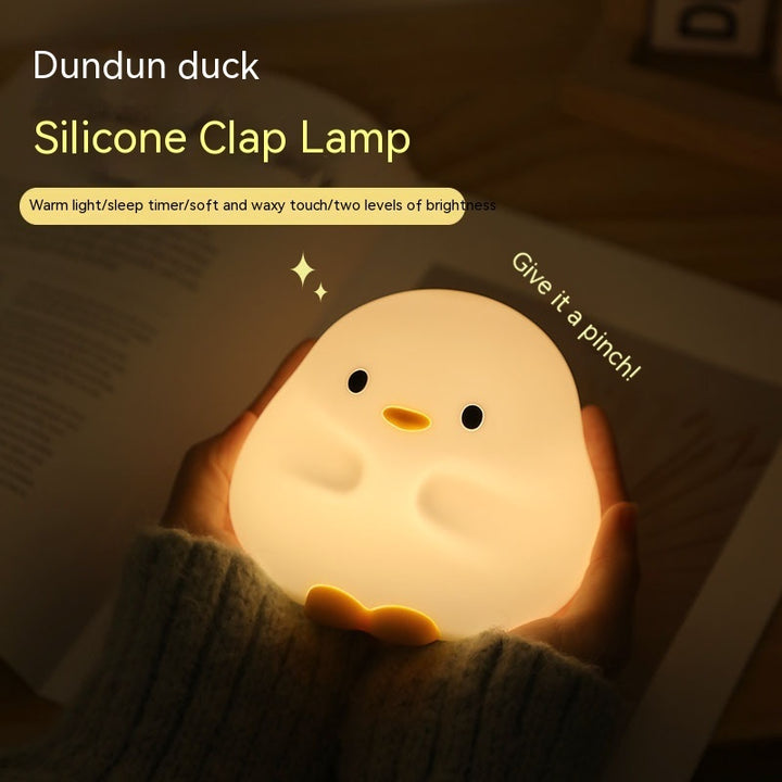 Симпатичная утка светодиодная лампа мультфильм Силиконовый USB Регаментированный спящий световой датчик датчик