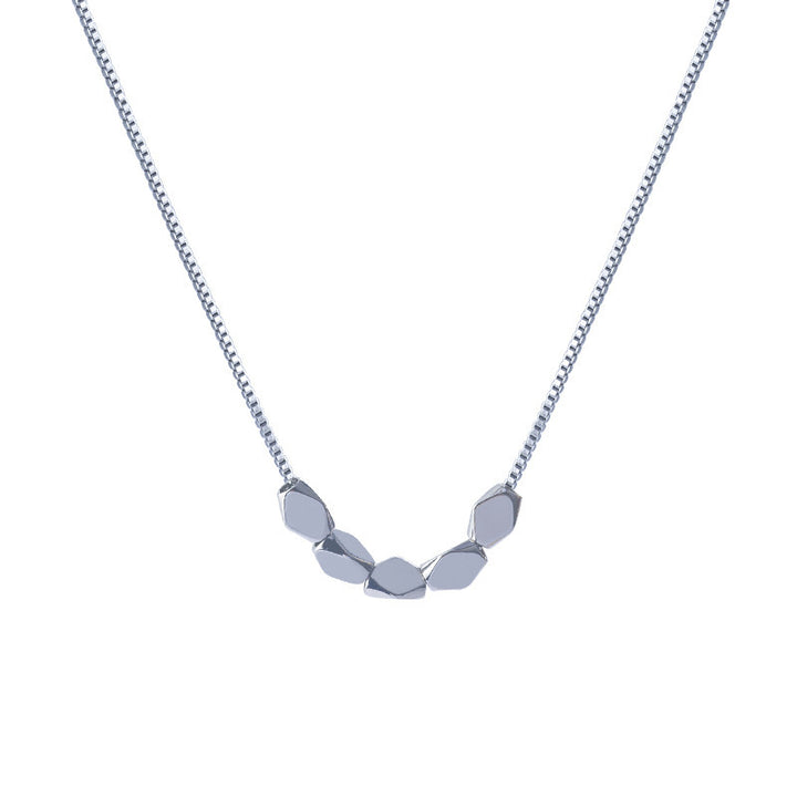 Collier de perles rondes carrées simples pour les femmes