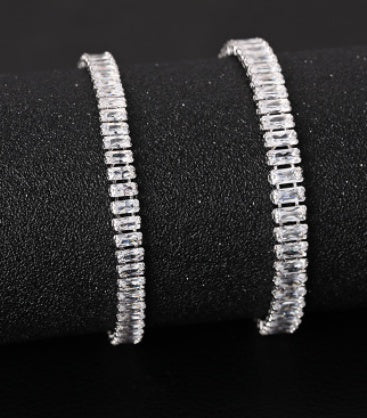 Women's rhinestone bracelet