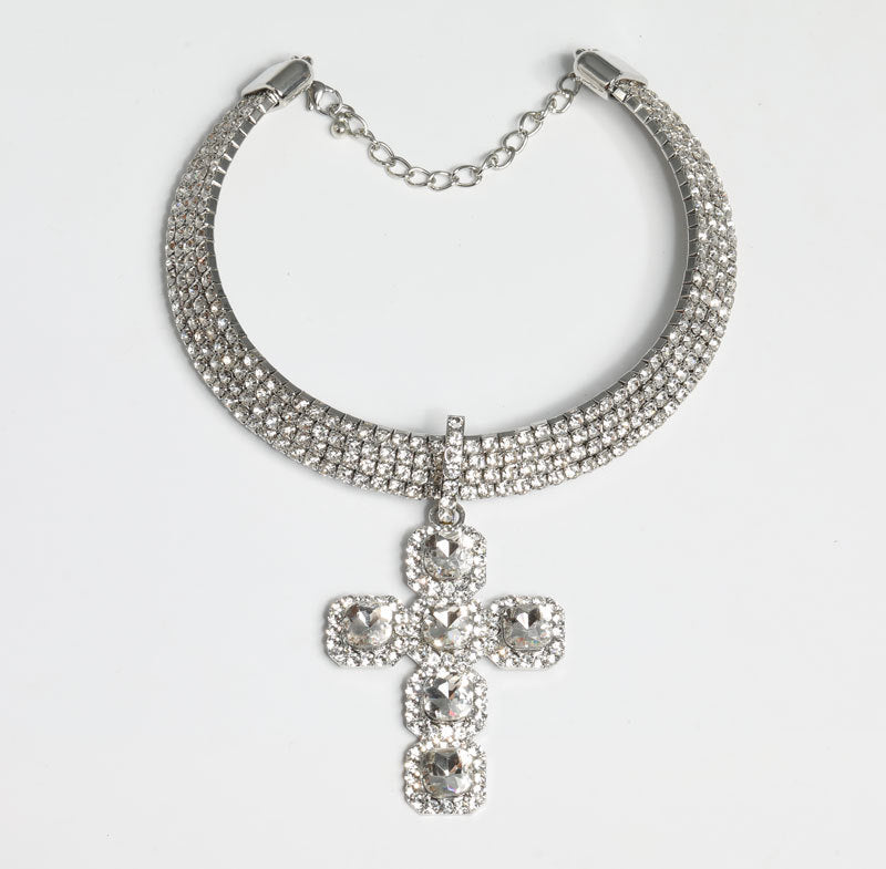 Könnyű luxus kreatív kereszt ékszeres medál design nyaklánc fülbevalók