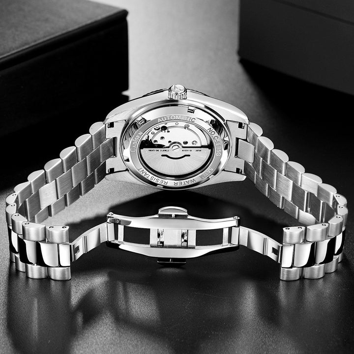 Shell en acier inoxydable automatique Mécanique des hommes Sapphire Calendrier Watch