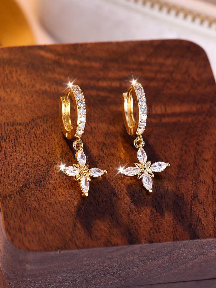 Moda Gold Gold White Diamond Horse Eye Xingx Ear clip de diamante Luxury