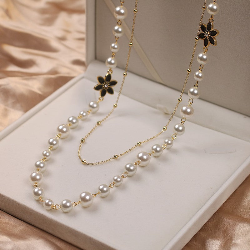 Klassisk stil Pearl Flower Sweater Chain