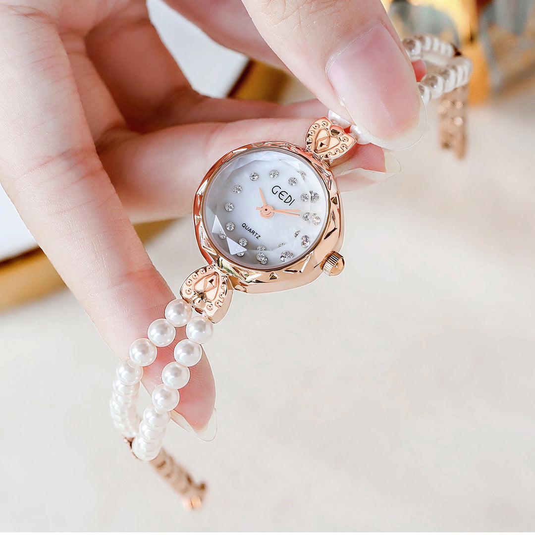 Niche Creative en enigszins luxe Pearls Strap -horloge voor dames