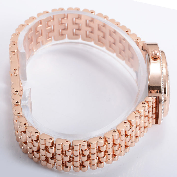 Mode voor dames casual ovale wijzerplaat diamantkwarts horloge