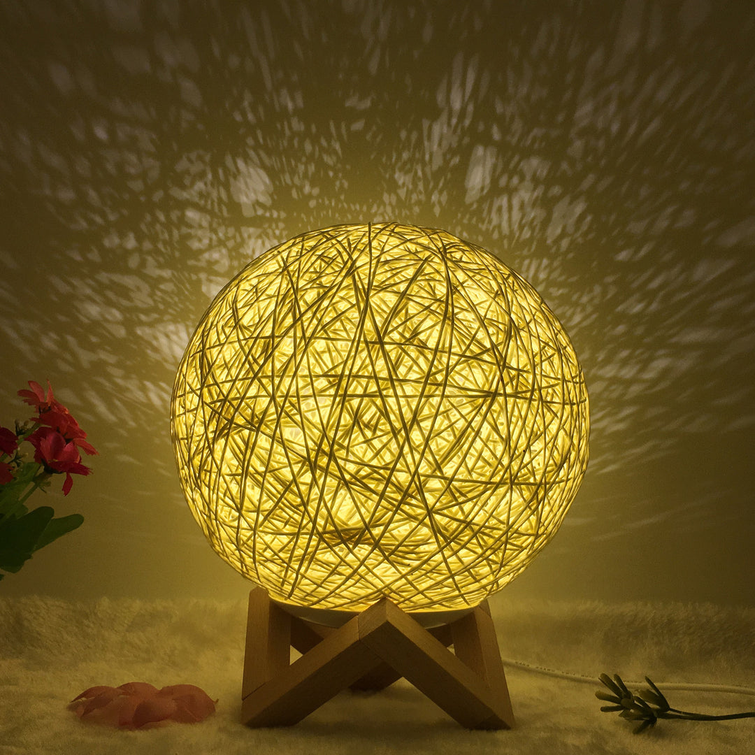 Amazon Hot Selling Creative Linen Lamp Namp роман и уникален LED интелигентен usb7 цвят RGB16 Цвят дистанционно управление Ратан топка лампа